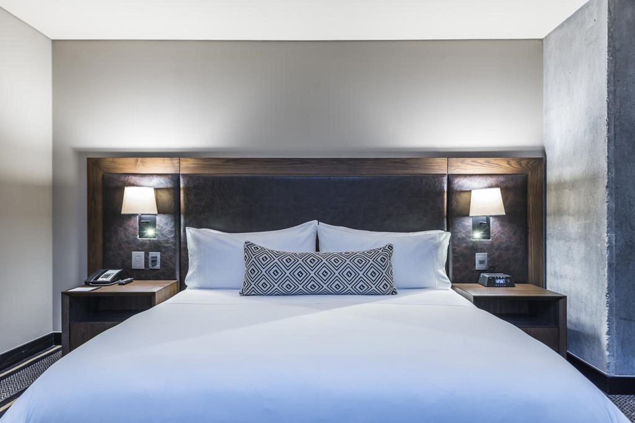 Movich Hotel Las Lomas Rionegro Exterior foto A bedroom at the Hilton London Paddington