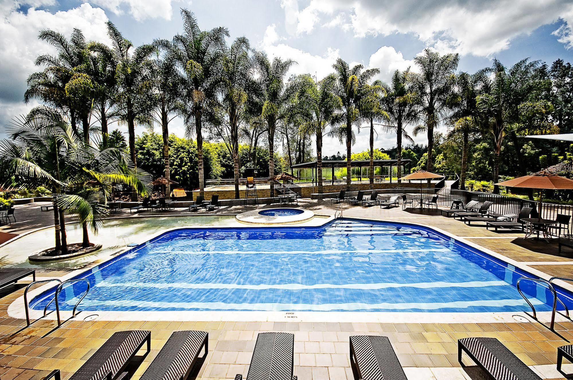Movich Hotel Las Lomas Rionegro Exterior foto Club House