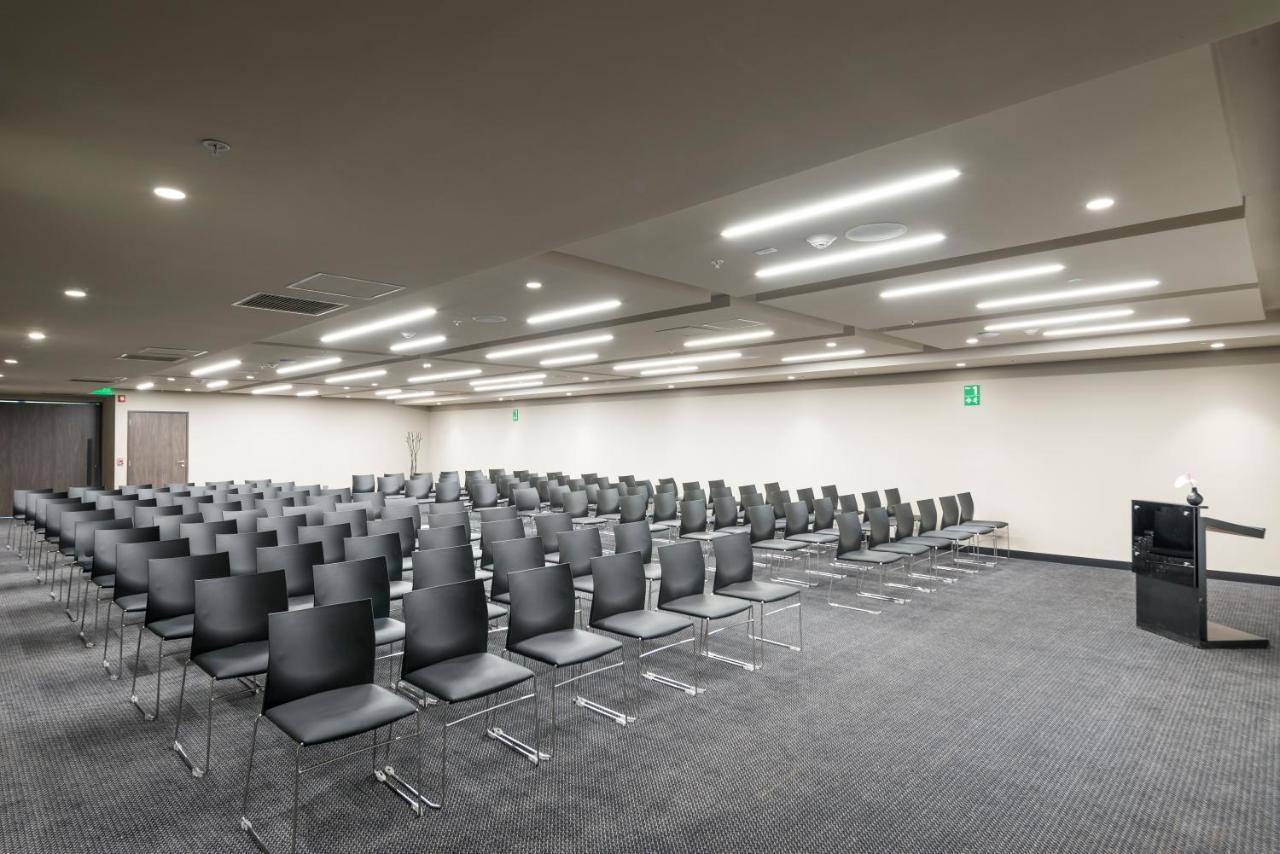 Movich Hotel Las Lomas Rionegro Exterior foto The Auditorium
