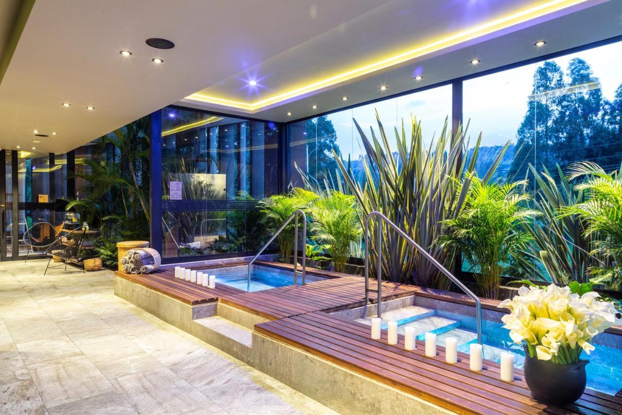 Movich Hotel Las Lomas Rionegro Exterior foto Spa at The Landmark